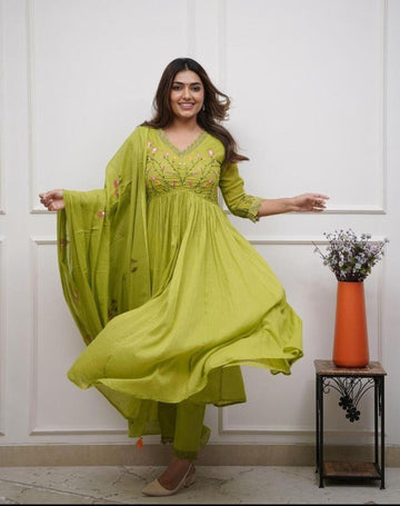 Parrot Green embroidery kurta set
